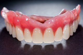 Denture